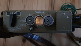 Sovětský přijímač R-255PP