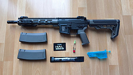 NOVÁ Specna Arms M4 Flex Gen2 s bezuhlíkovým motorem