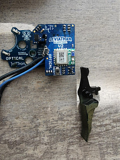 Leviathan v2 optical do pazby 