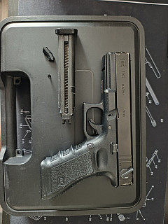 Nabídněte - Tokyo Marui G18C - Upravená/Na opravu nebo díly