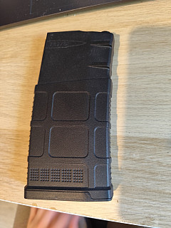 Zasobnik Mid cap ACM SR25
