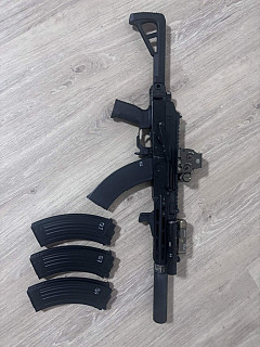 TM AKX 