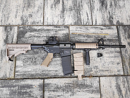SA M4A1 RIS
