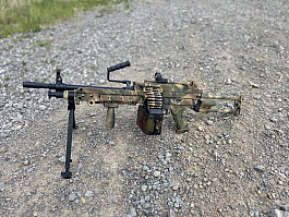 Cybergun M249 - Perun Lightning