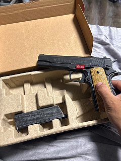 1911A1 NE20 “Molon Labe” – nová, pouze rozbalená (GBB)