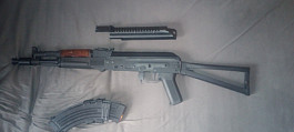 SA AKS-74N (SA-J78 CORE™ HAL ETU Gen.2) - Černá / dřevo