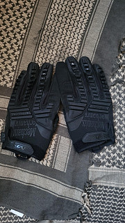 Mechanix M-pact velikost 10/XL