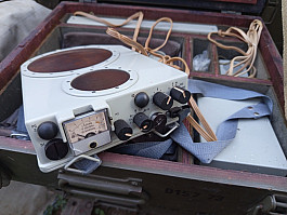 Maly radiovy patrac