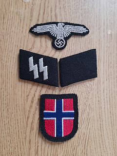 Nášivky Waffen SS