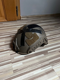 Airsoftová helma FAST