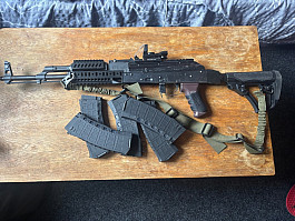AKM E&l Airsoft Replika