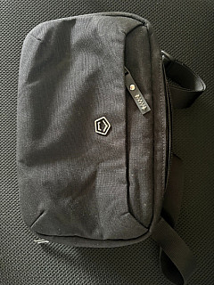 Taška přes rameno PENTAGON CONSUL SLING černá