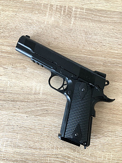 Colt 1911