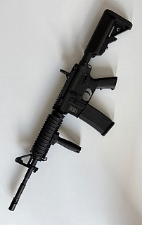 Prodám nebo vyměním, Specna arms core M4