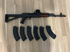 AK47