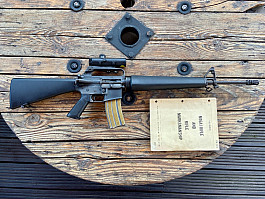 Colt M16A1 (s originál optikou) - REZERVACE