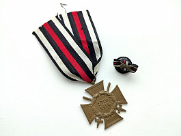 Hindenburgův kříž + miniatura (Ehrenkreuz für Frontkämpfer)