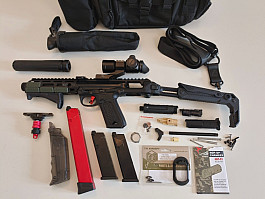 Action Army AAP-01 Assassin + mnoho vylepšení + bohaté příslušenství