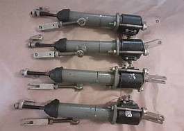 Mechanismus imobilizace motoru v podvozku T-72A