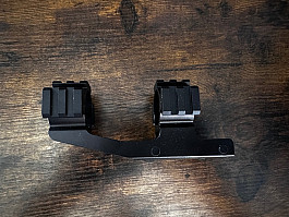 Montáž optiky Mustang