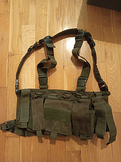 Vesty taktické 