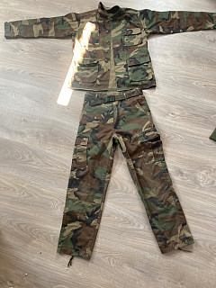 Prodám dětskou uniformu Mil Tec v barvě woodland