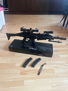 Svorpion Evo Carbine, v karbonu