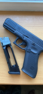 Glock 17 gen.5 blowback Co2