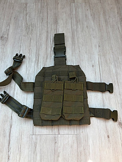 Mil-Tec stehenní MOLLE panel + Condor dvojitá open-top sumka na 2× M4/AK zásobník