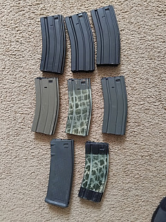Zásobníky M4