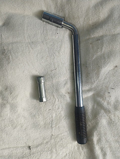 klíč na kola aut 17/19mm teleskopický