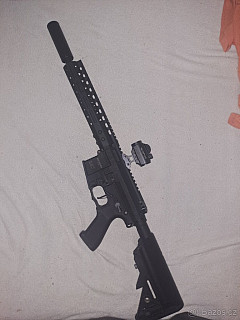 Airsoft zbran Rossi sentinel M4