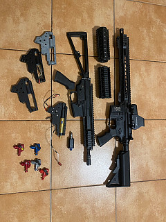M4/AR15,  KAC PDW, různé díly 