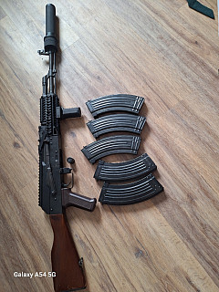 akm