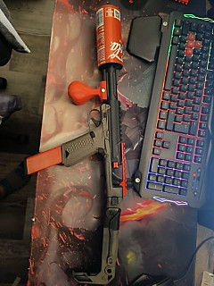 Pažba na AAP-01 + Grip