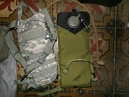 ArmyBurza.cz»Military doplňky  Camelbak vak na vodu multicam coyote TACTICAL Tailor  OCP AQUAMIRA RIGGER BATOH Molle II