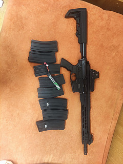 Spěchá!! Airsoft ar 15 custom ICS mars 