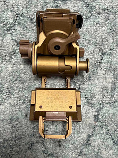 NVG MOUNT MONTÁŽ NA NOČNÍ VIDĚNÍ WILCOX L4G24 KOPIE REPRO BRONZE
