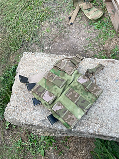 Dvojsumka M4 A-tacs FG 