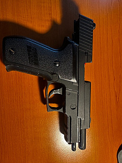 KJW P226