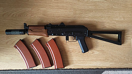 AKS-74U Cyma, 3x zásobník + tlumič