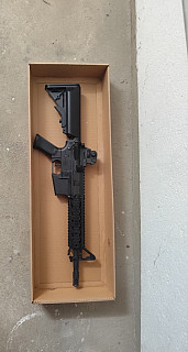 Prodám airsoftovou zbraň Cyma M4 CQB Sportline černá