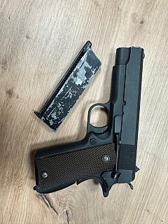 WE 1911