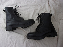 Britské Assault Boots