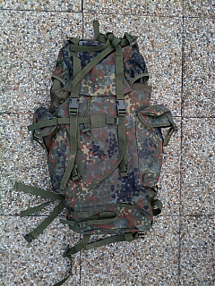 Batoh Bundeswehr 65L flektarn mil-tec