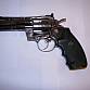 Pistole PYTHON 357 jako zapalovač (revolver)