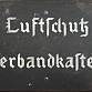 Unikát Verbandkaften Luftschuz Lékárnička Protiletadlové ochrany