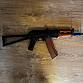 Airsoft CYMA AKS-74U (Blue Edition, kov/dřevo) + 4x zásobník + kryt s RIS