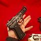 3x plynovka Beretta 92 Walter P38 a revolver
